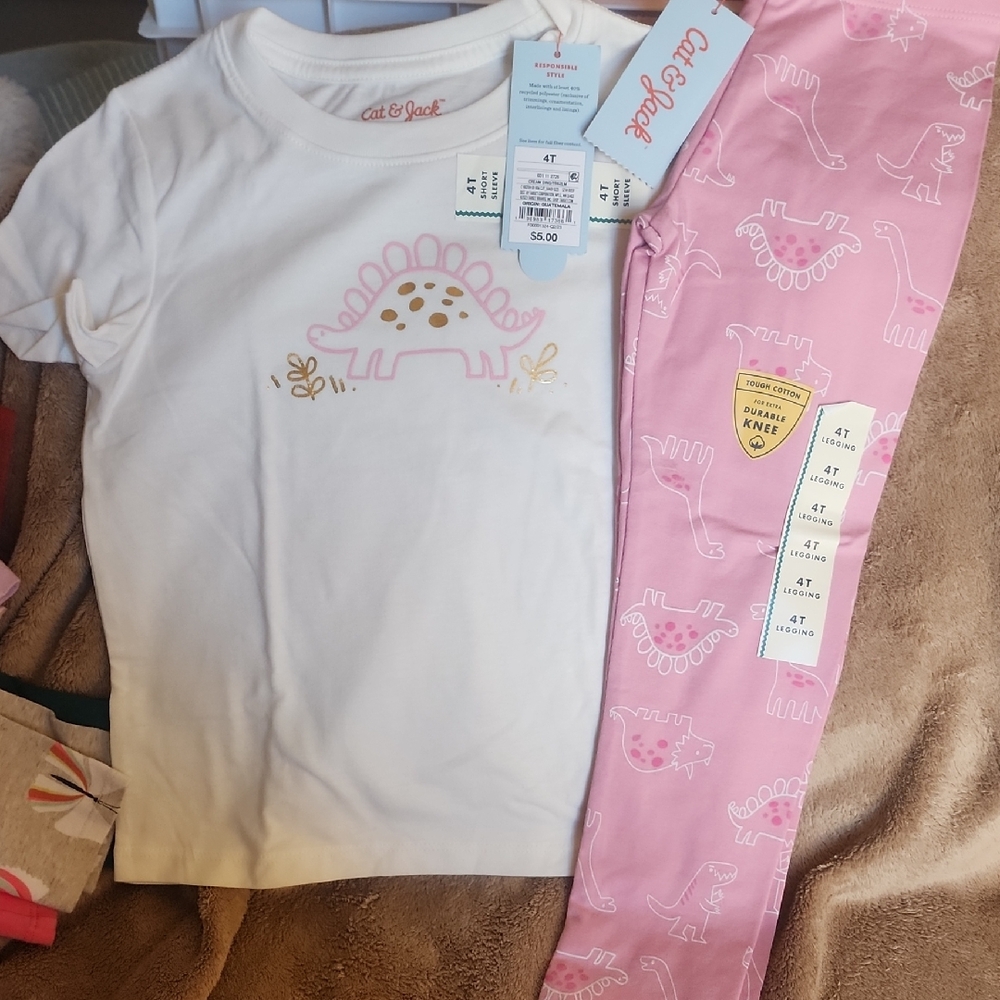*nd Nwt Sz 4T Cat & Jack Cream Tee & Pink Dinosaur Set - Must Be Bundled To Buy